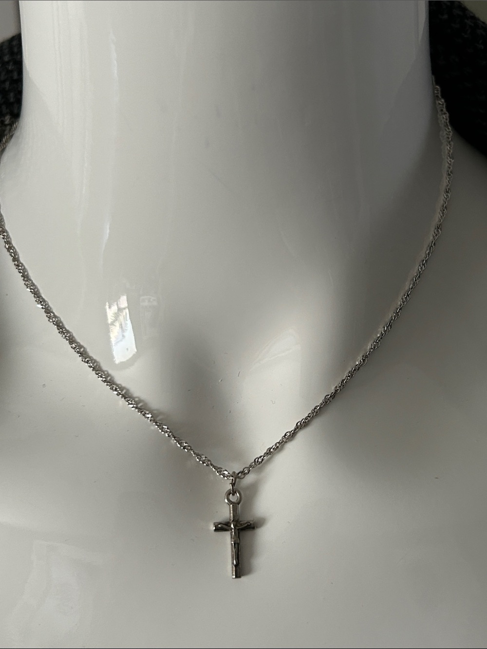 Sterling Silver Italian Chain Necklace 16” with Cross Pendant - Picture 2 of 7